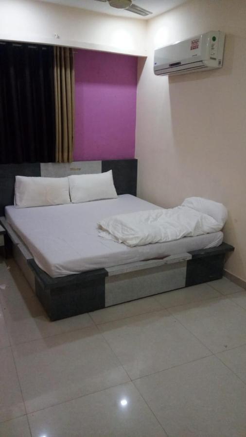 Hotel Swell Ahmedabad Exterior foto
